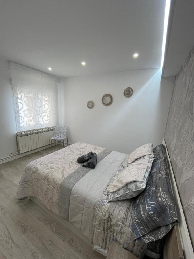 Apartamentos C&E 哈罗 外观 照片